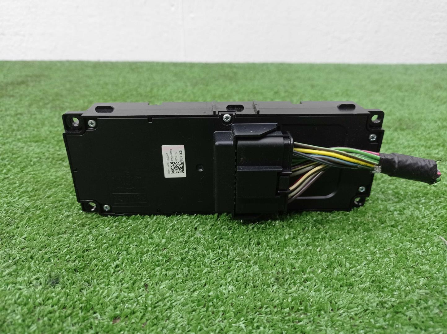 Переключатель регулировки сиденья