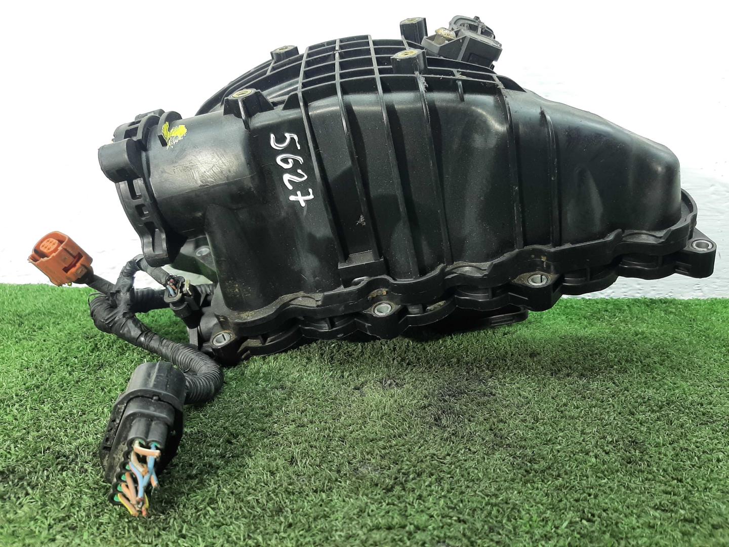 Коллектор впускной