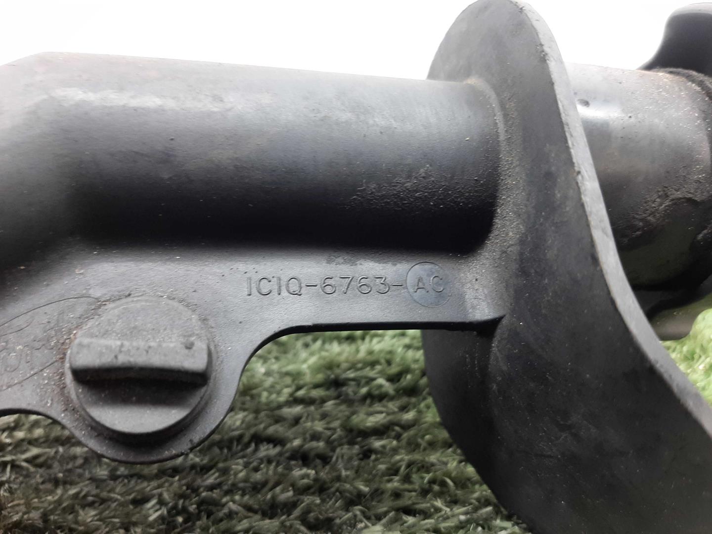 Маслозаливная горловина