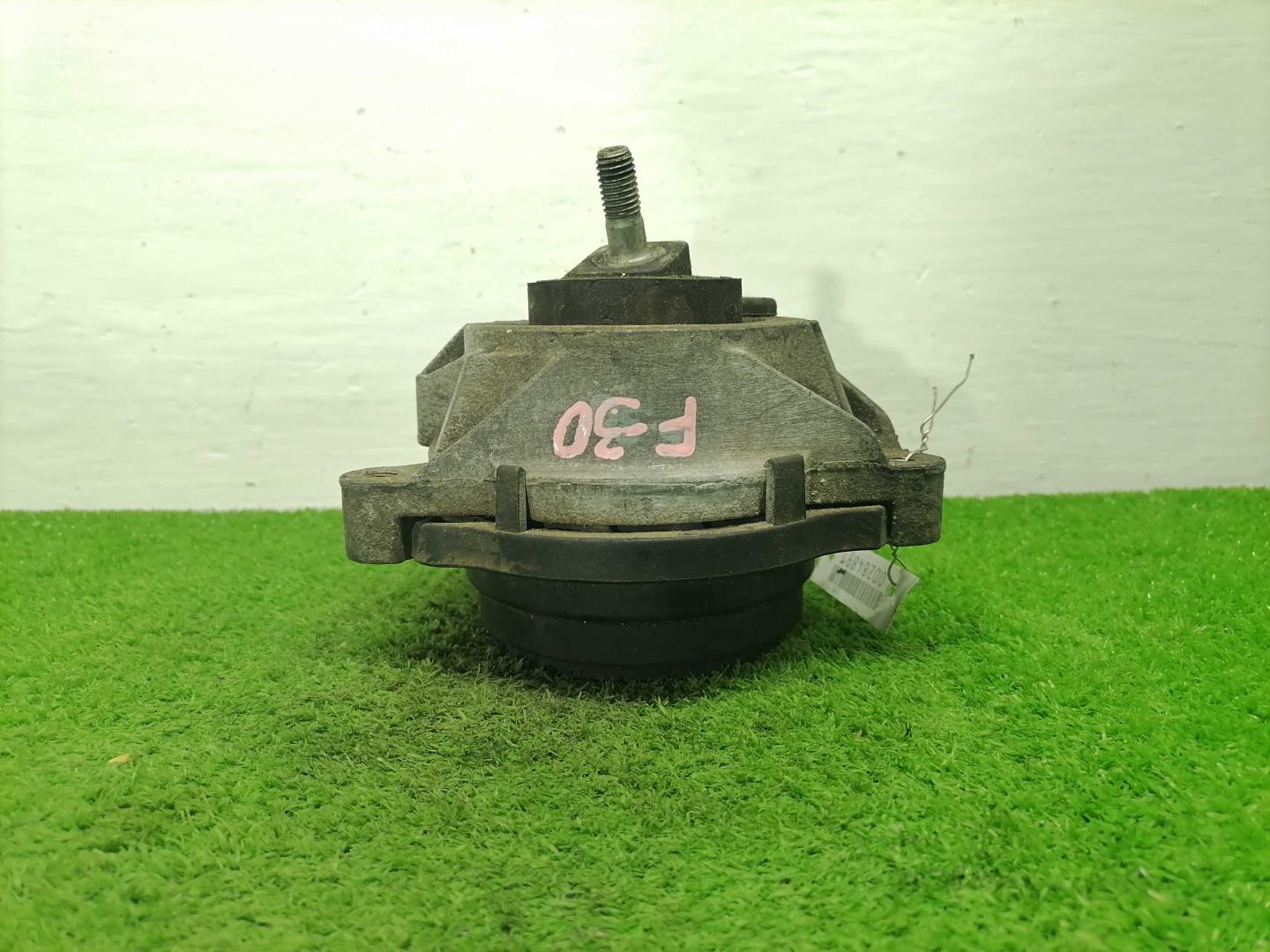 Опора двигателя