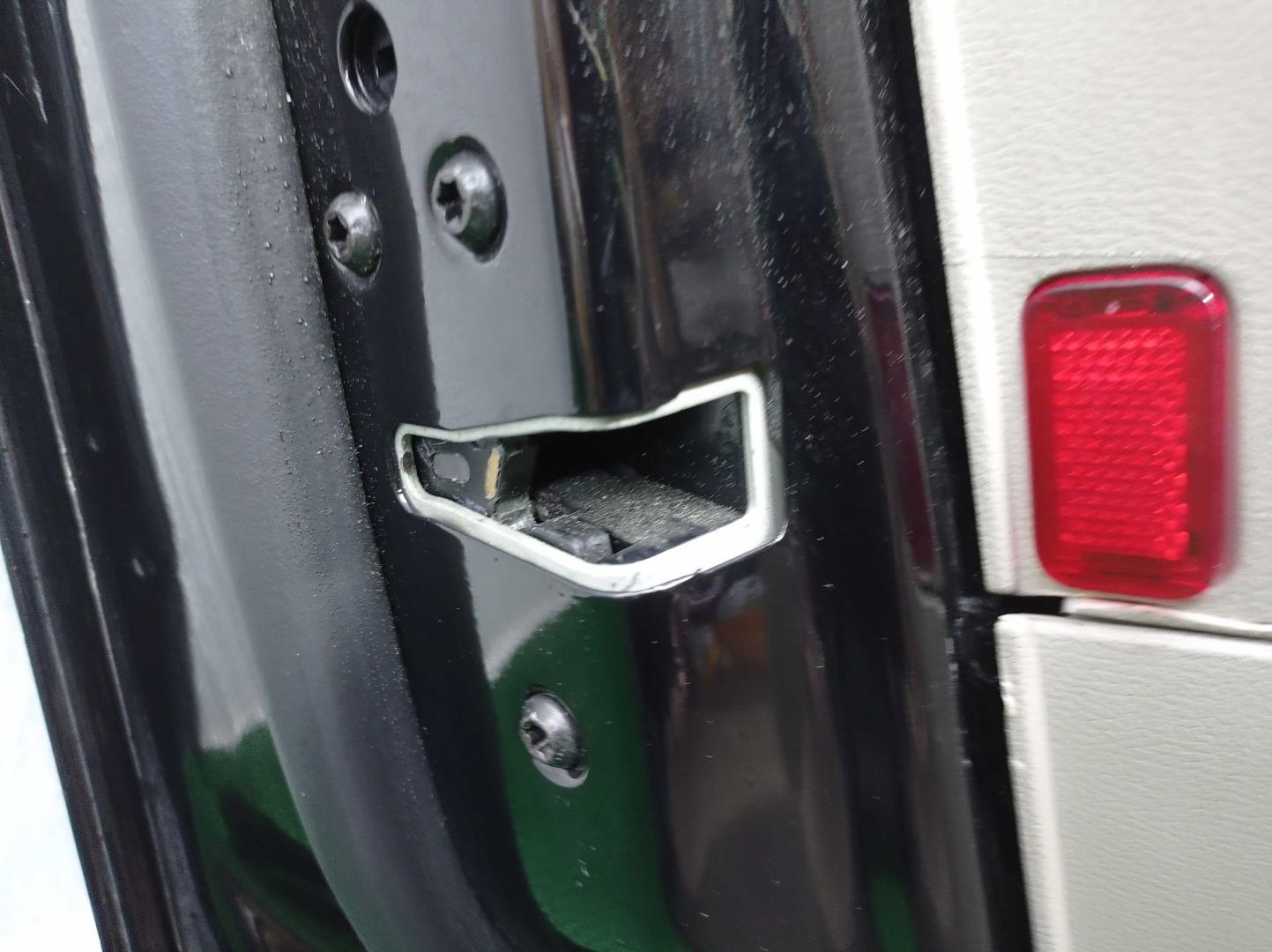 Стеклоподъемник электр. передний левый