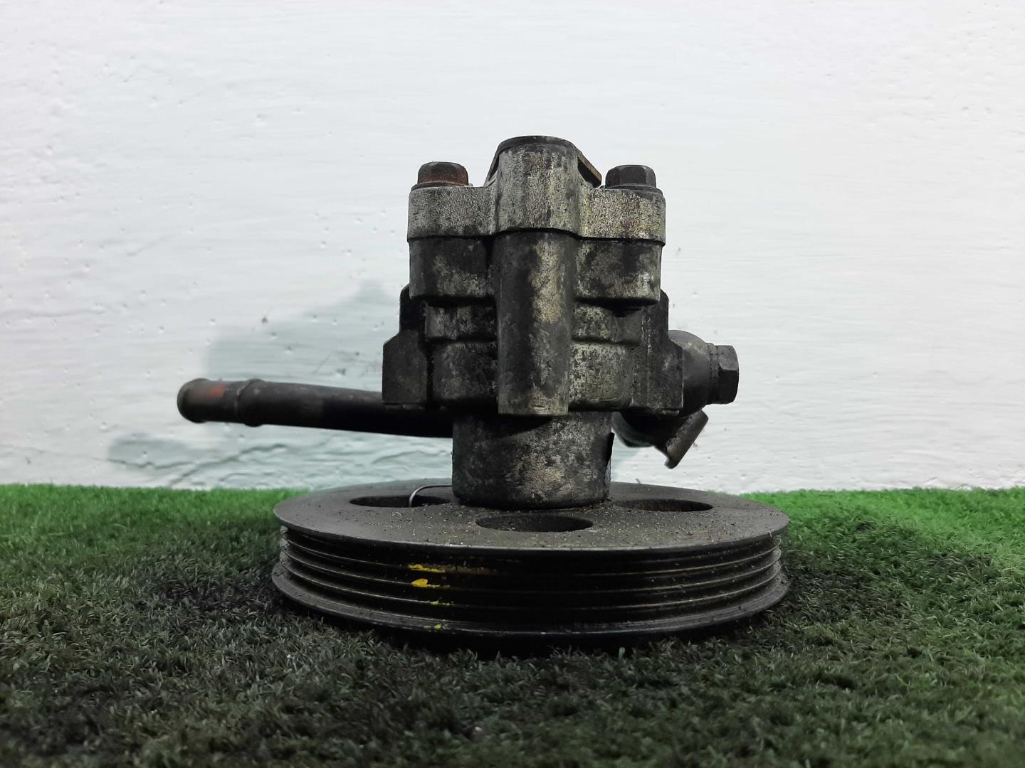 Насос ГУР (гидроусилитель руля)