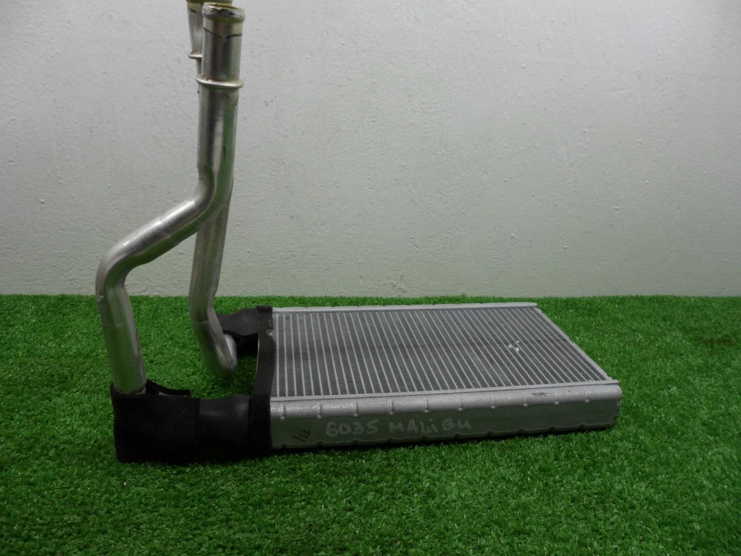 Радиатор отопителя