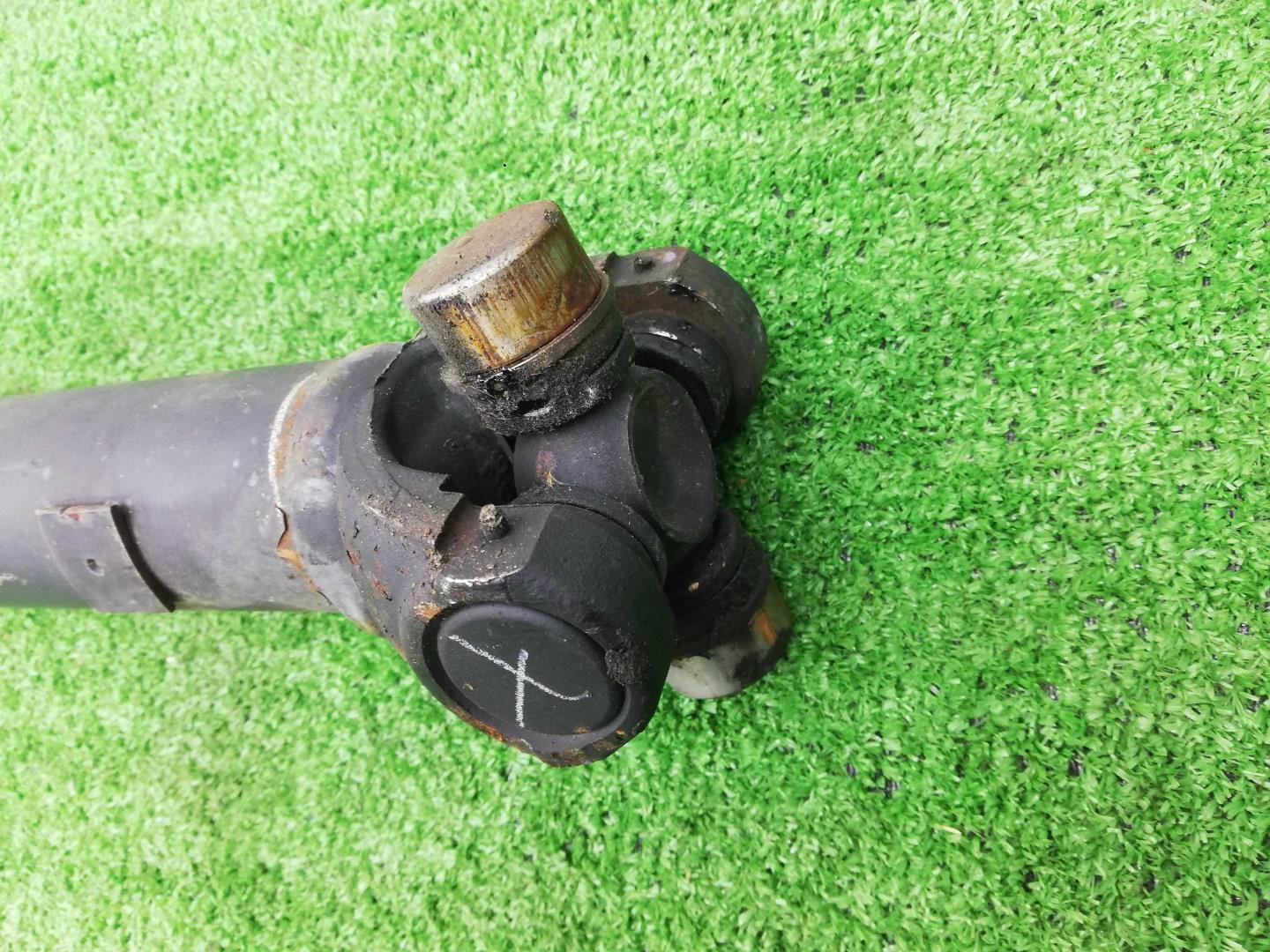 Вал карданный передний