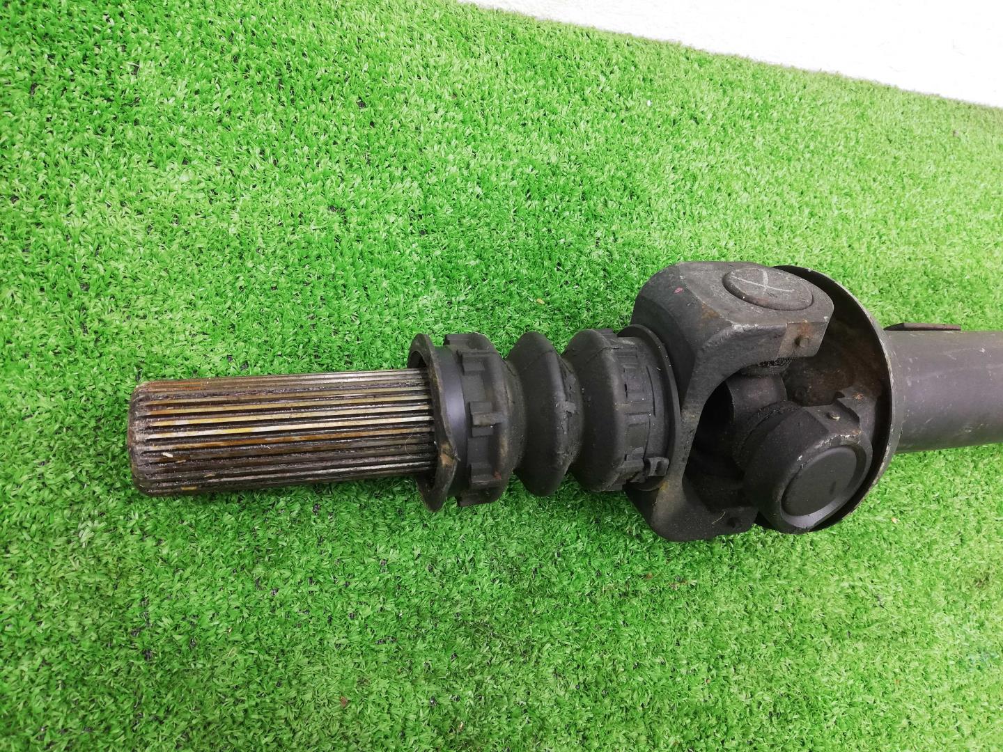 Вал карданный передний