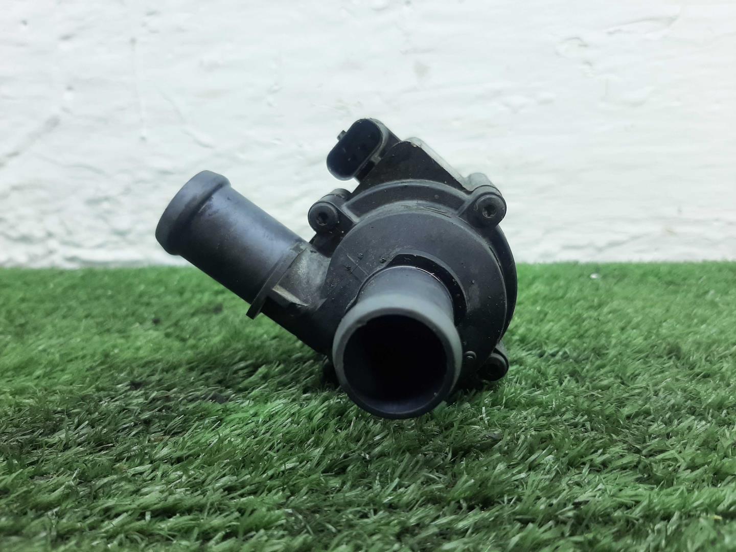 Насос электрический (доп.помпа)