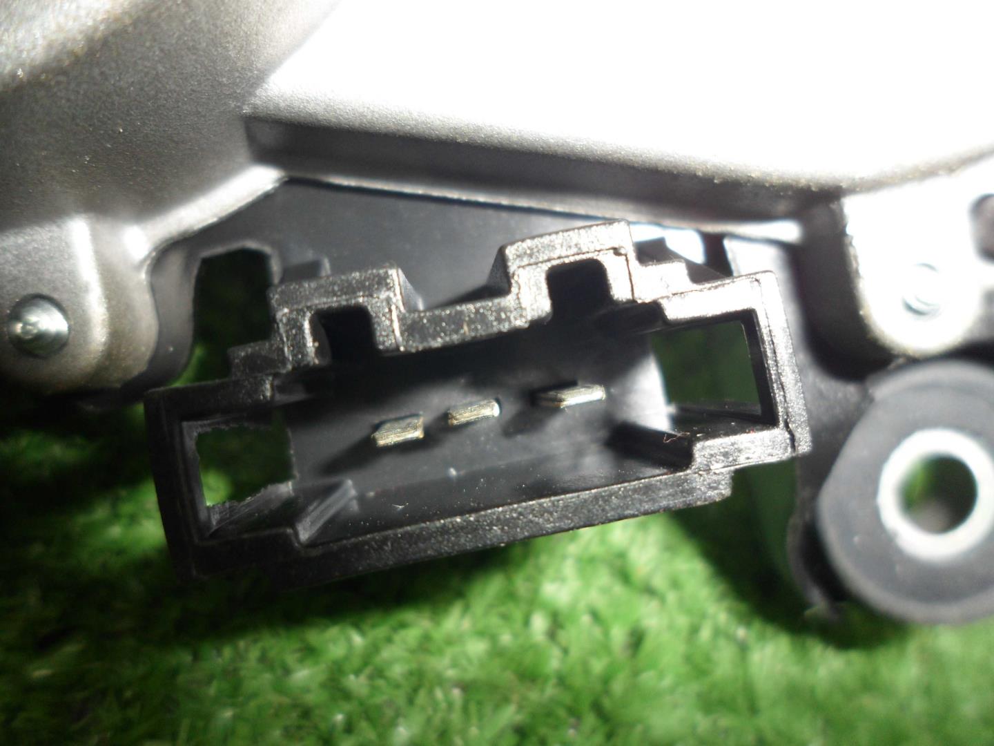 Моторчик стеклоочистителя задний