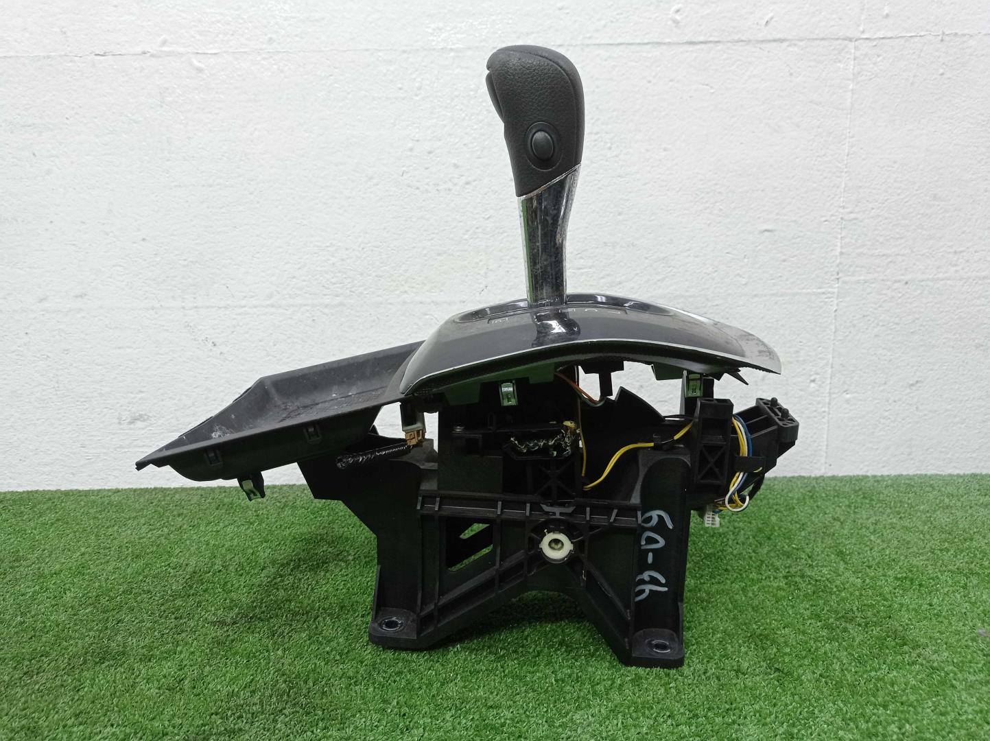 Кулиса МКПП / АКПП