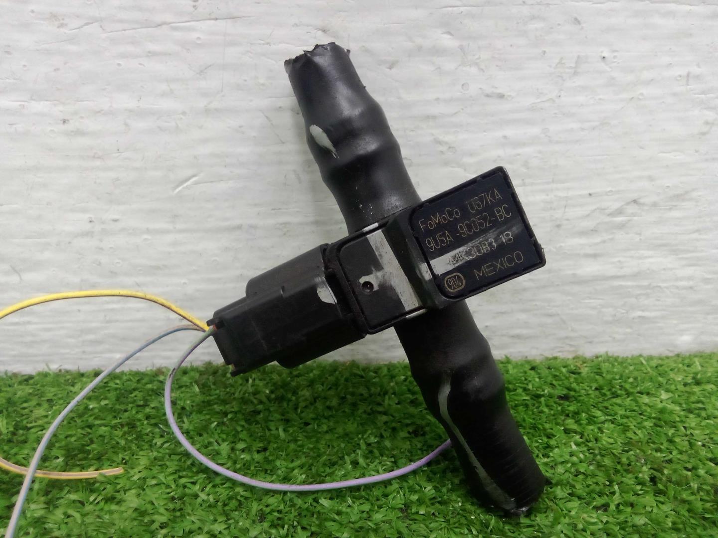 Клапан вентиляции топливного бака