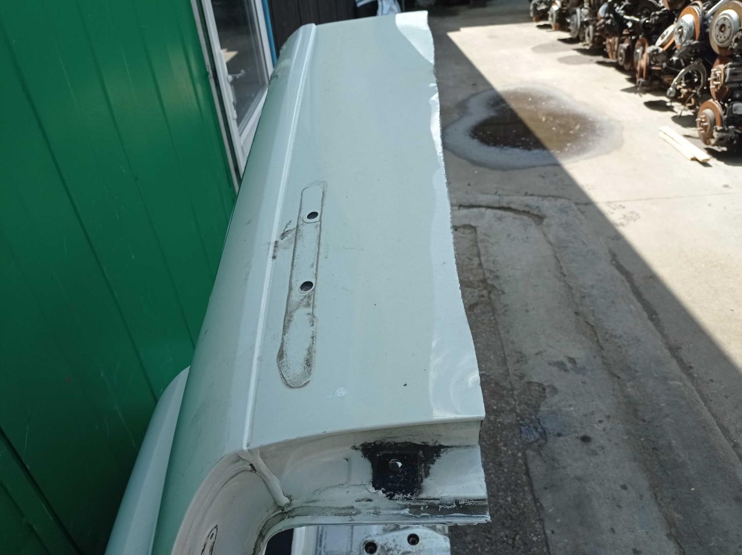 Стекло кузовное глухое левое