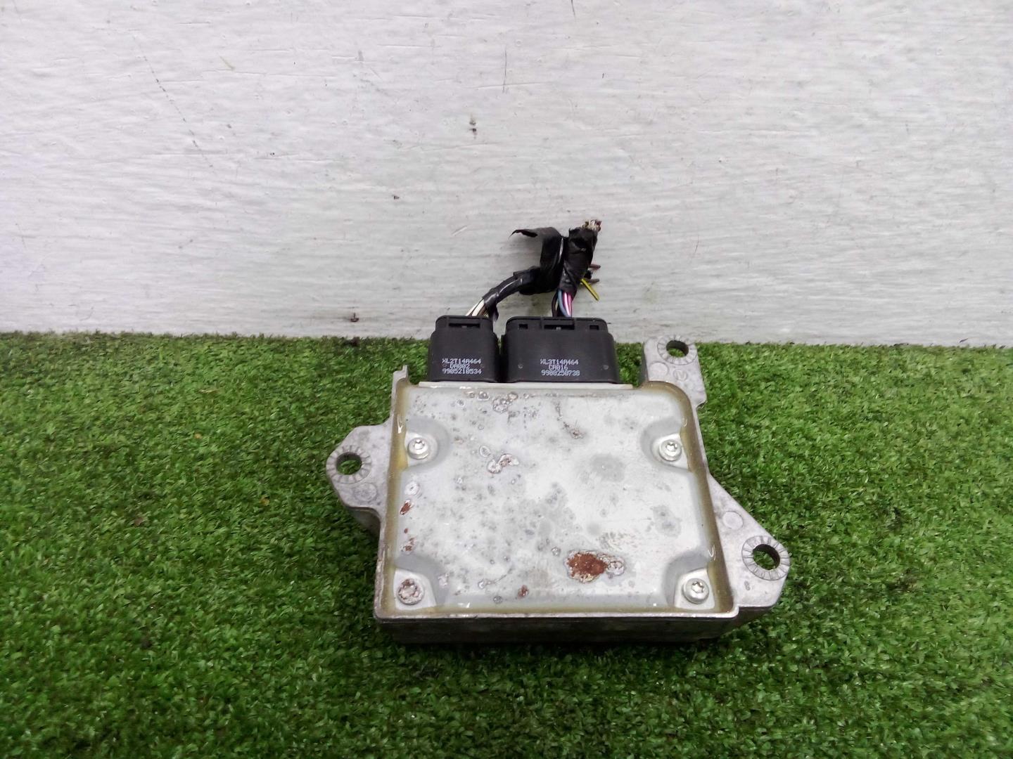 Блок управления подушек безопасности (AIR BAG)