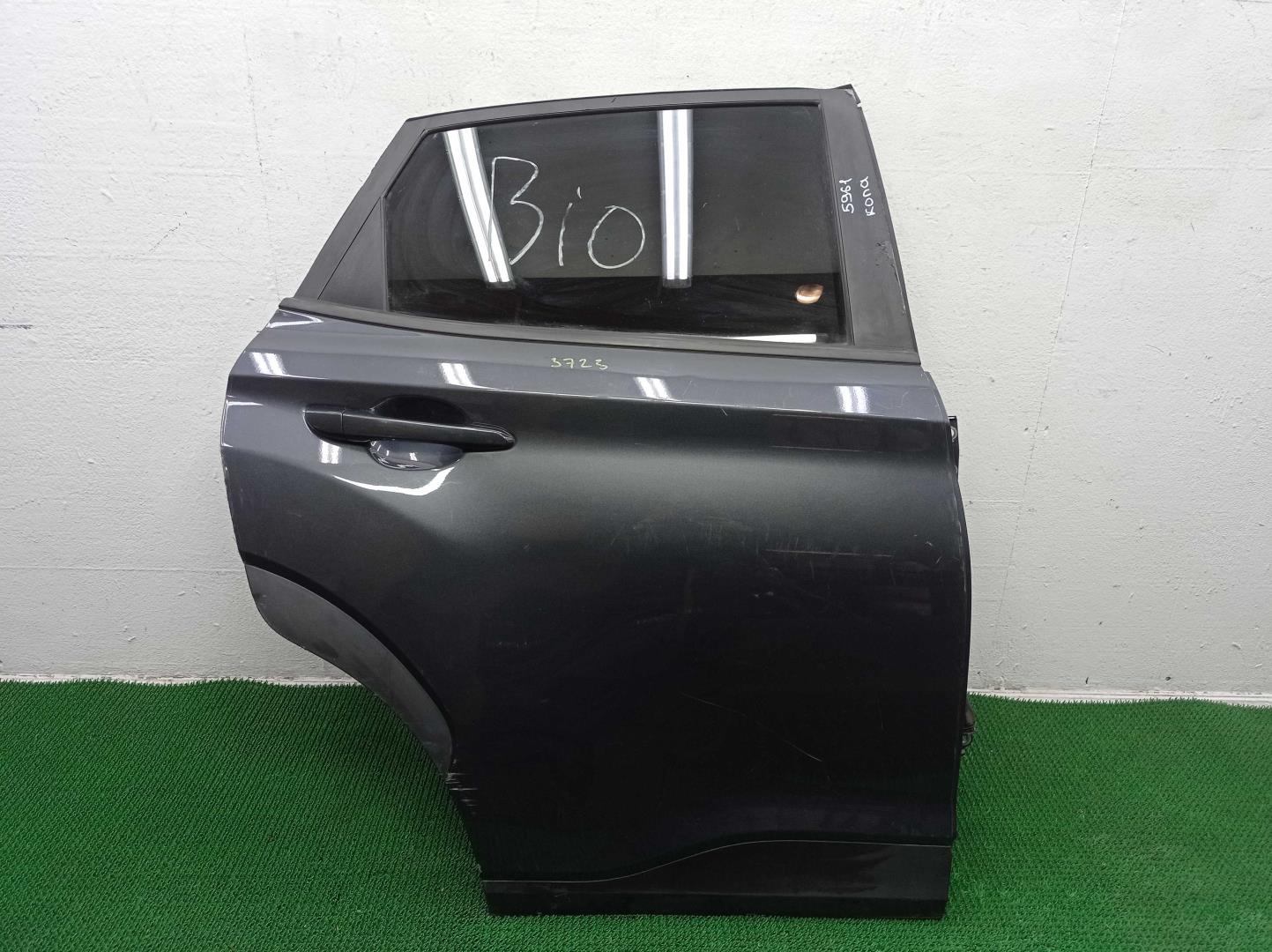 Замок двери задней правой