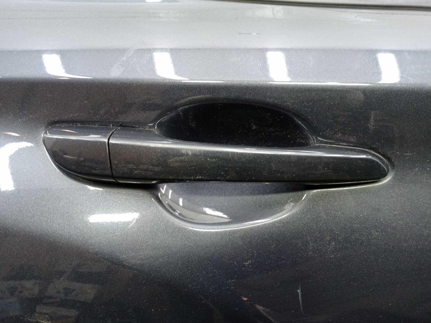 Замок двери задней правой