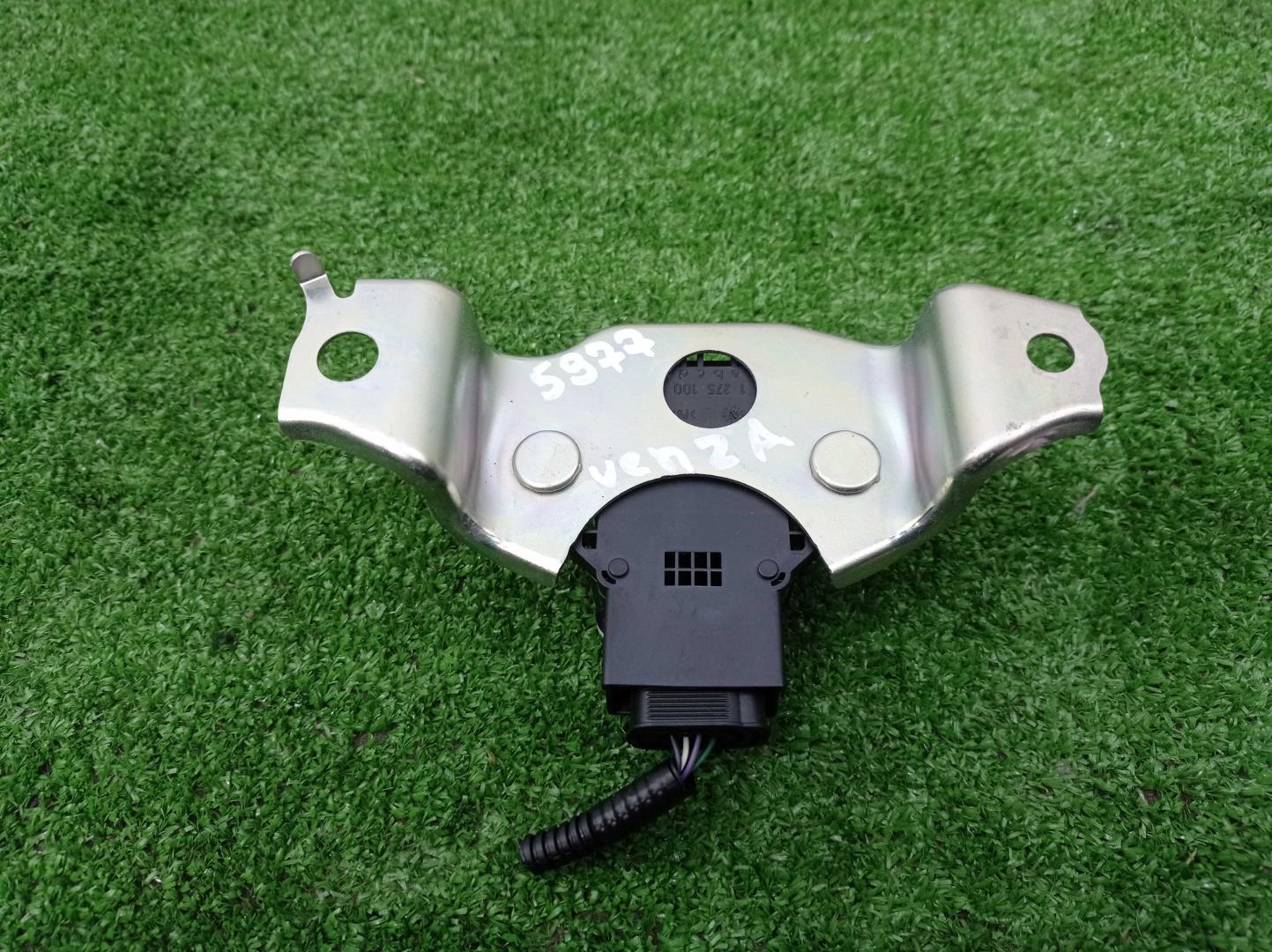 Датчик ускорения