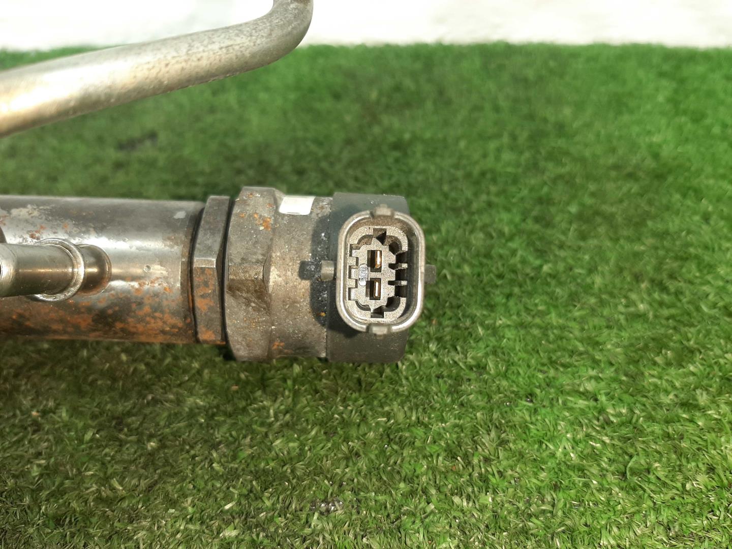 Рейка топливная (рампа)