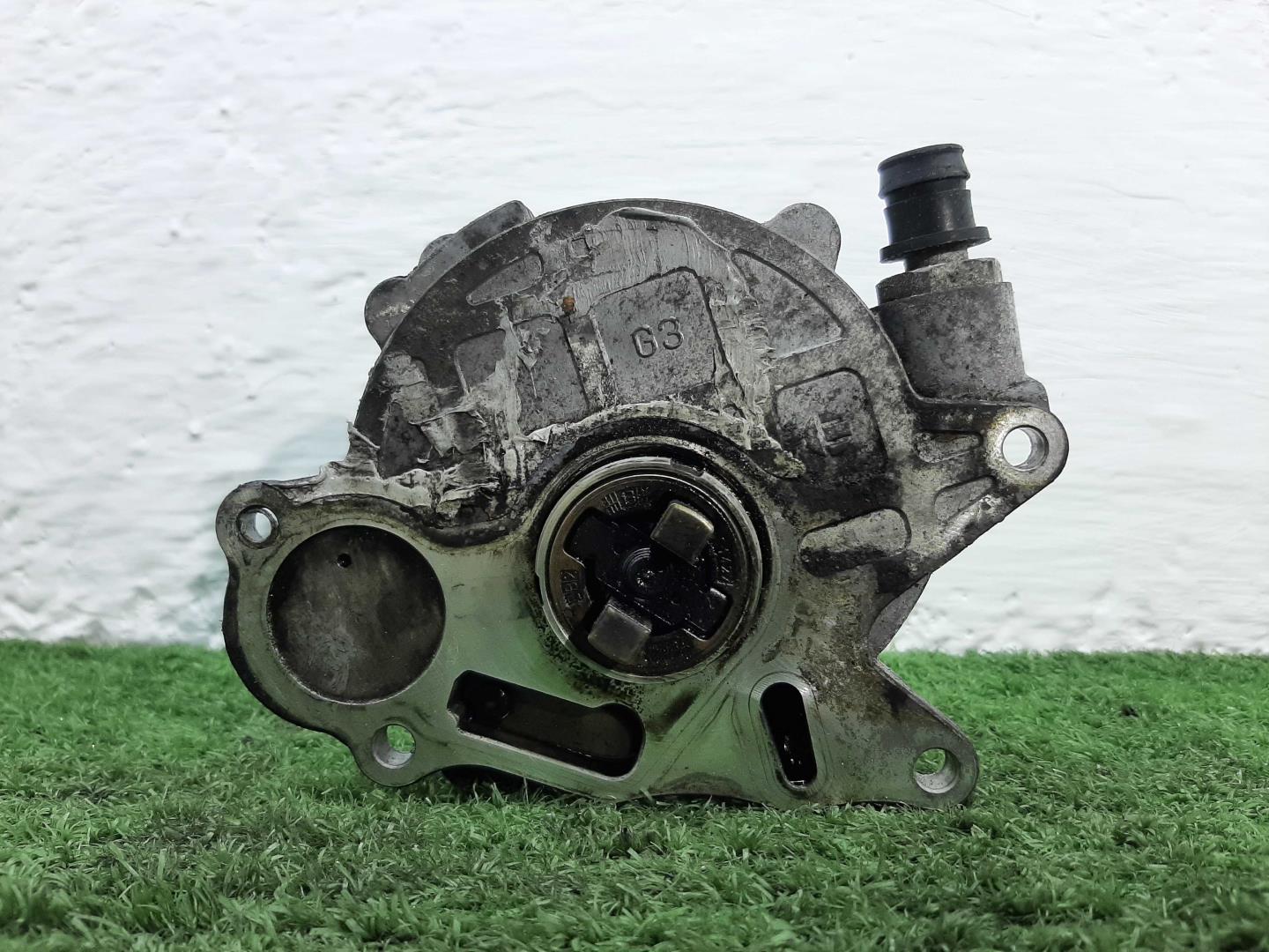 Насос вакуумный