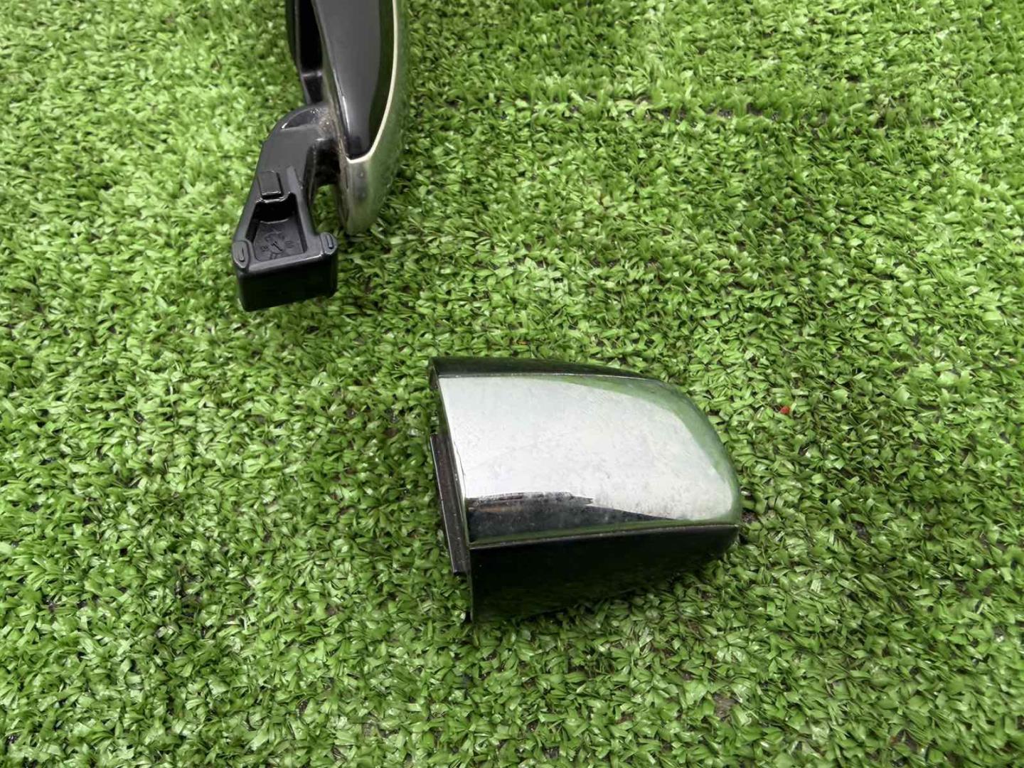 Ручка двери задней наружная правая