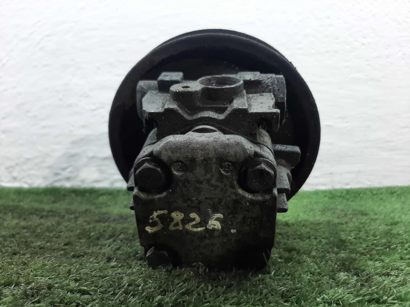 Насос ГУР (гидроусилитель руля)