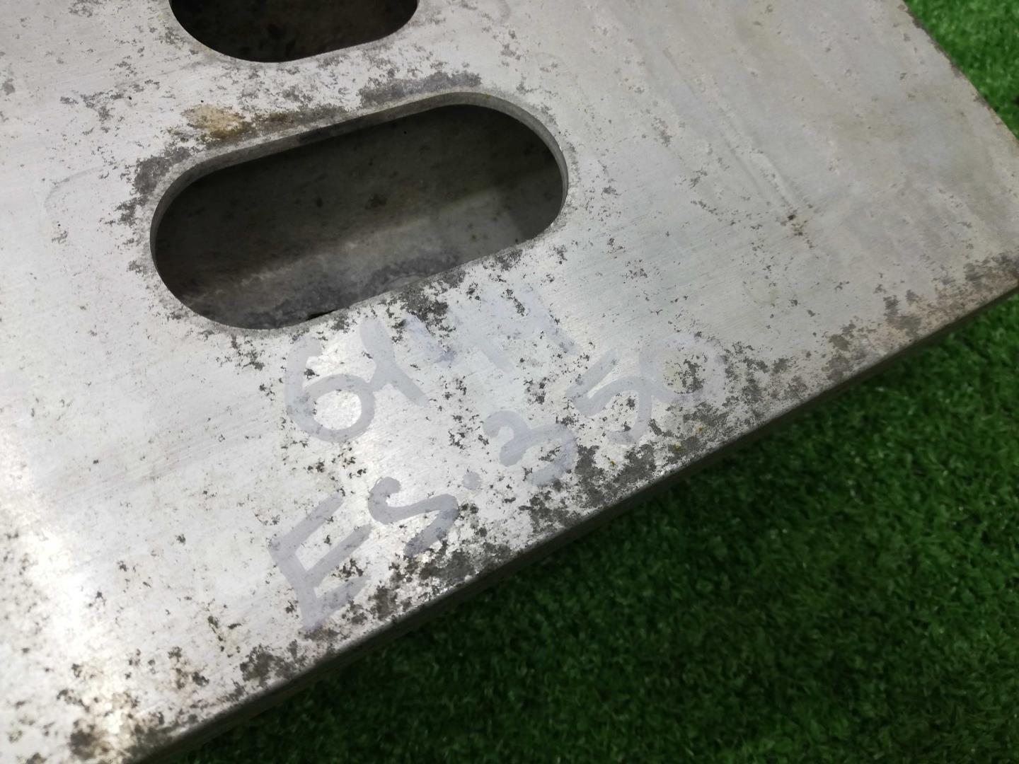 Усилитель заднего бампера