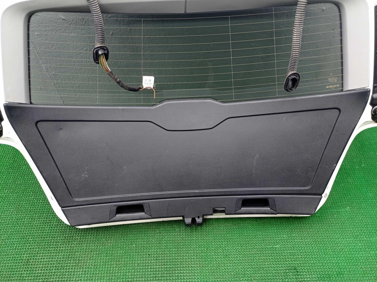 Крышка багажника