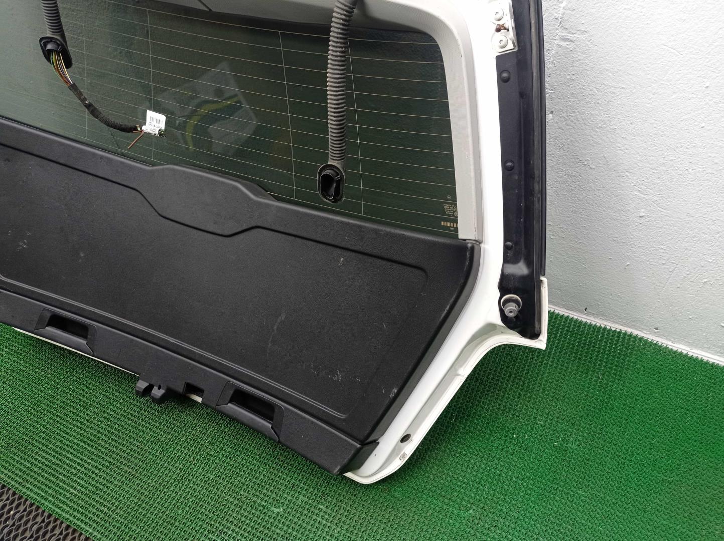 Крышка багажника