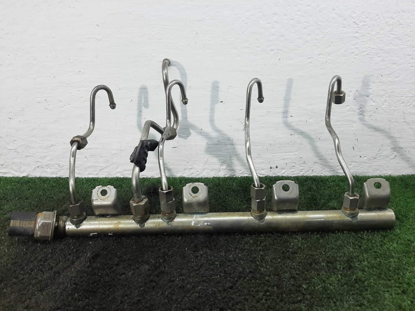 Рейка топливная (рампа)