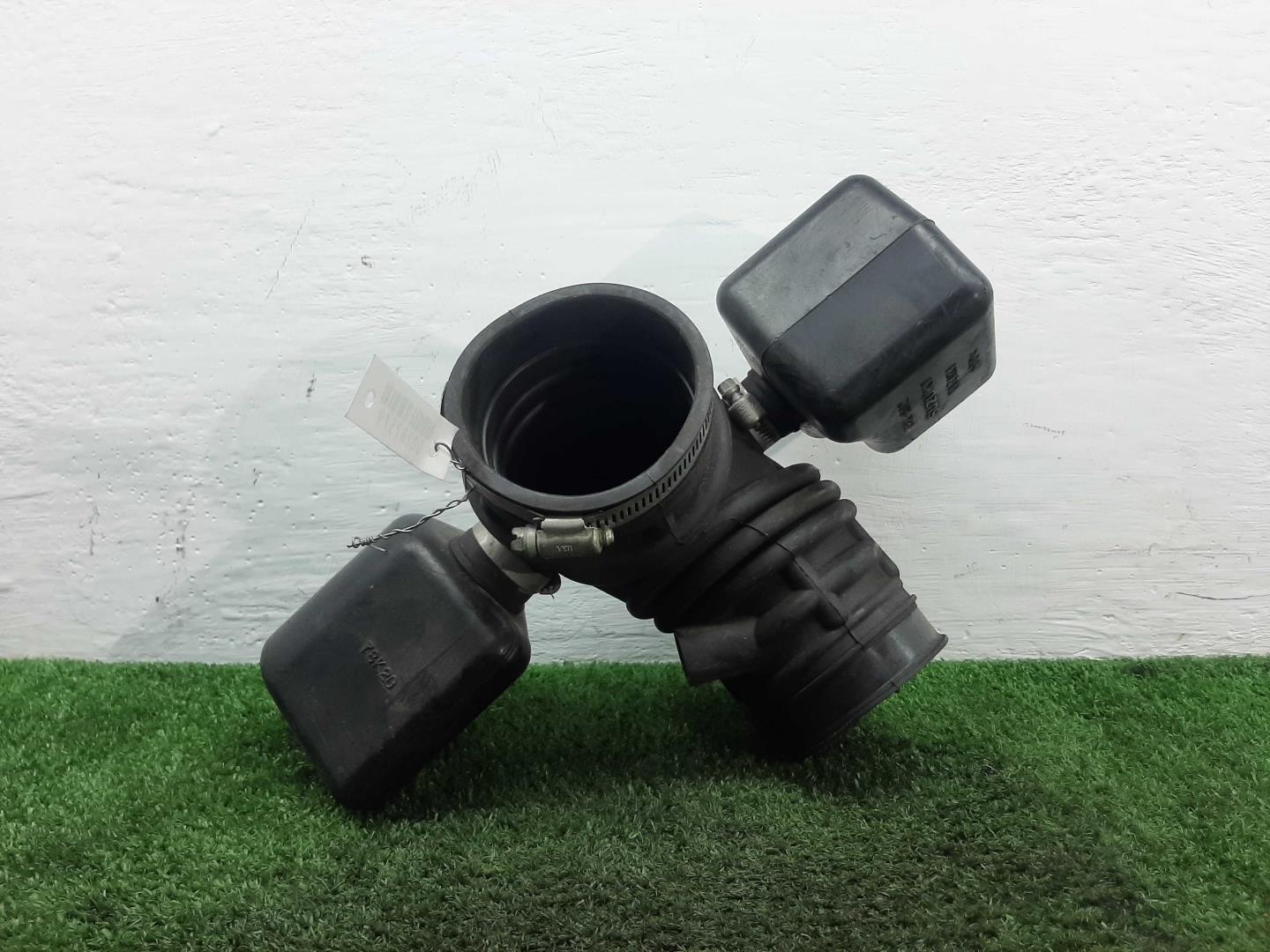 Патрубок воздушного фильтра