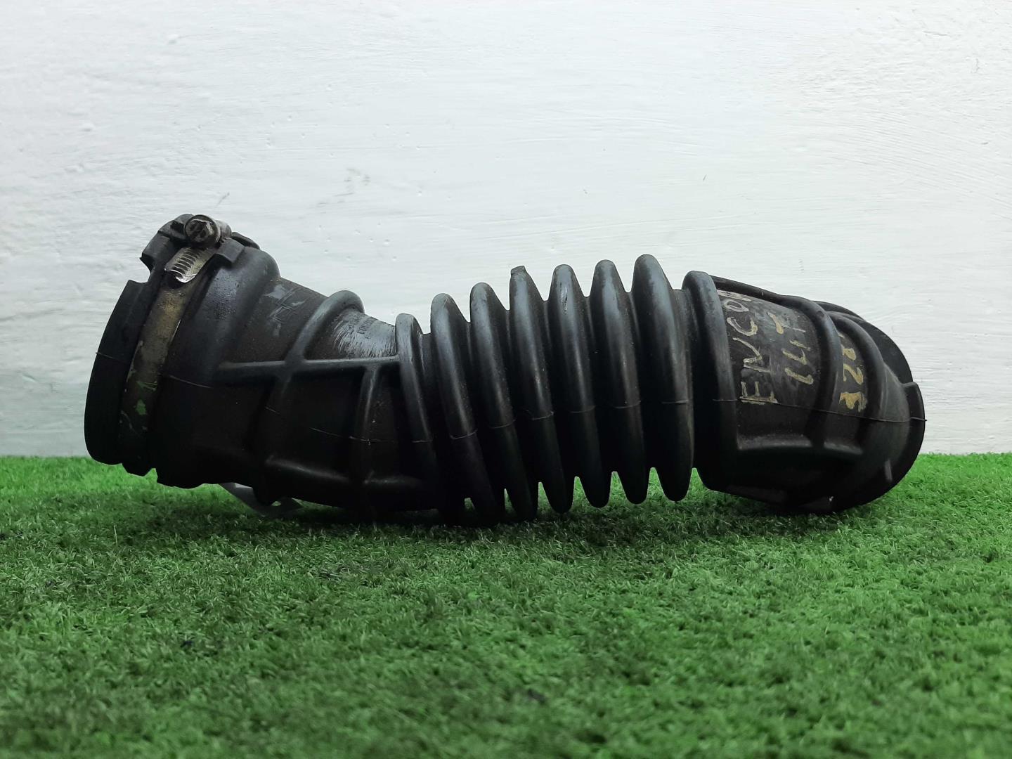 Патрубок воздушного фильтра