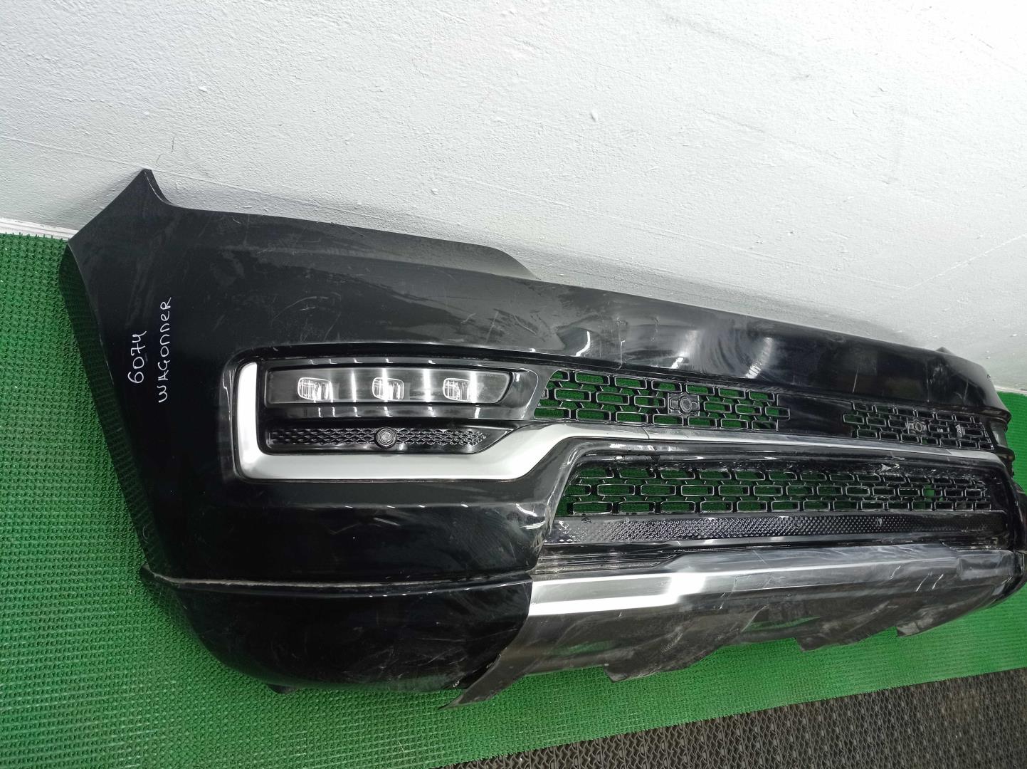 Бампер передний