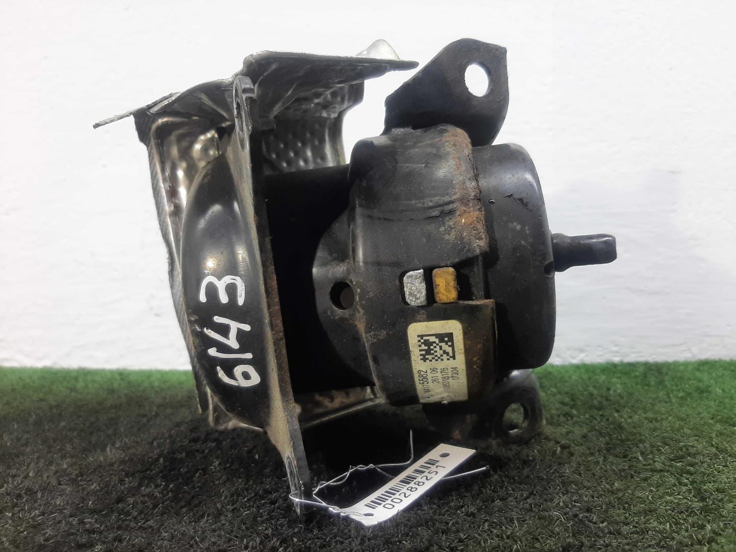 Опора двигателя