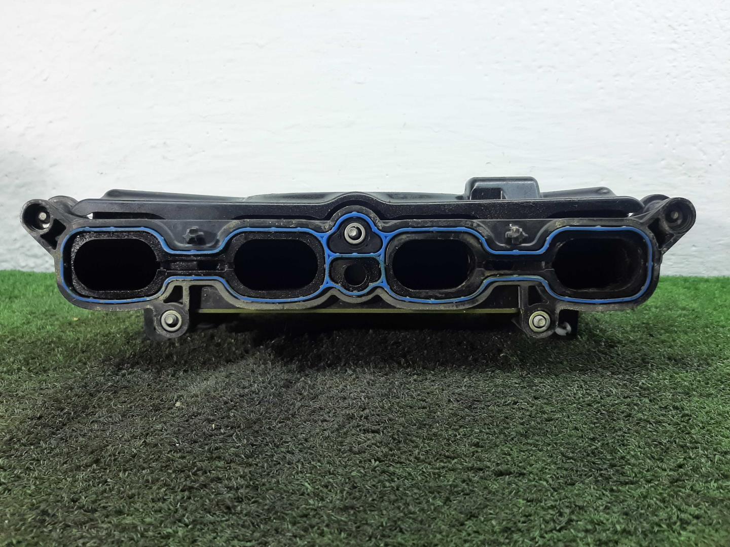 Коллектор впускной