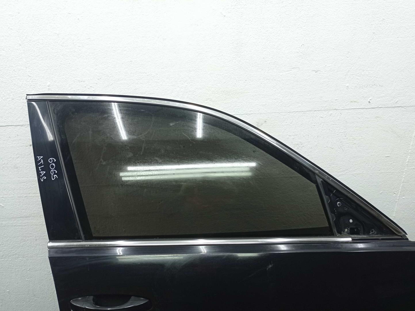 Стеклоподъемник электр. передний правый