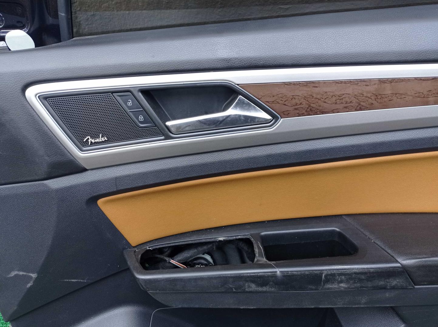 Стеклоподъемник электр. передний правый