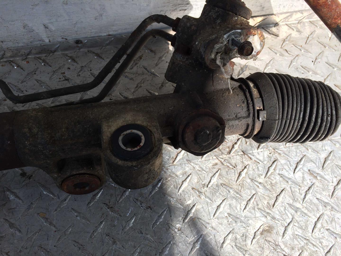 Рейка рулевая