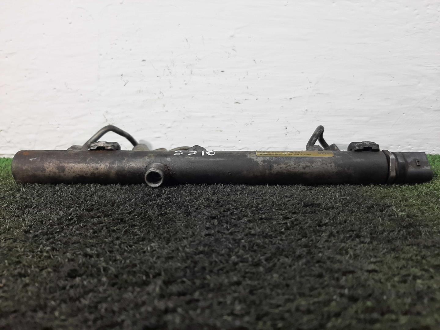 Рейка топливная (рампа)