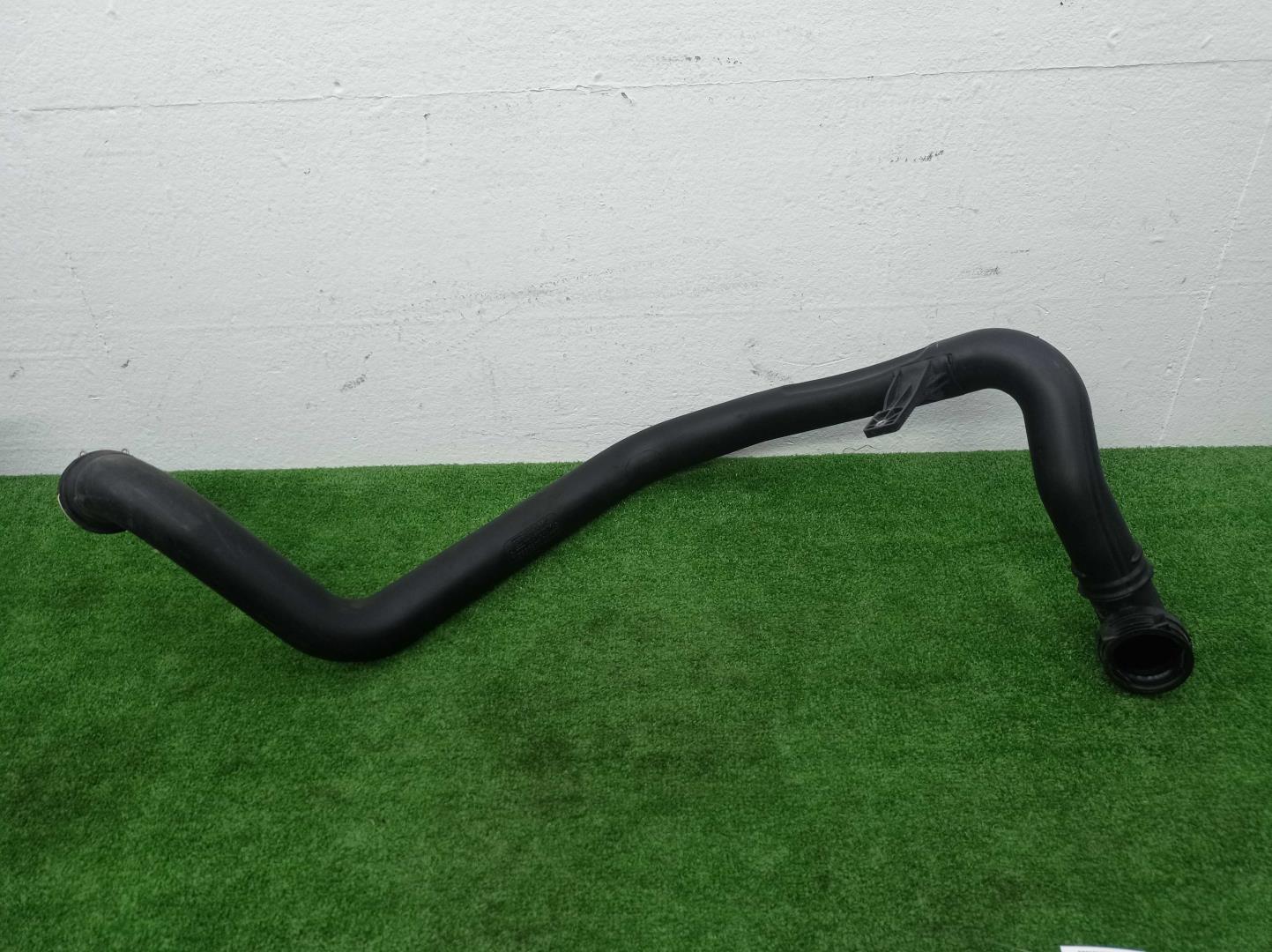 Патрубок интеркулера