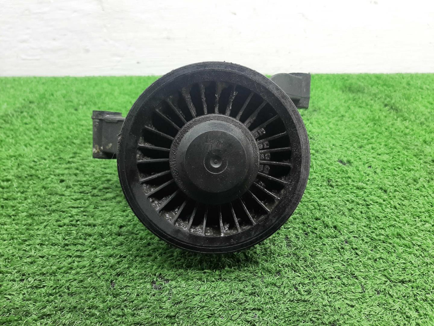 Натяжитель ремня