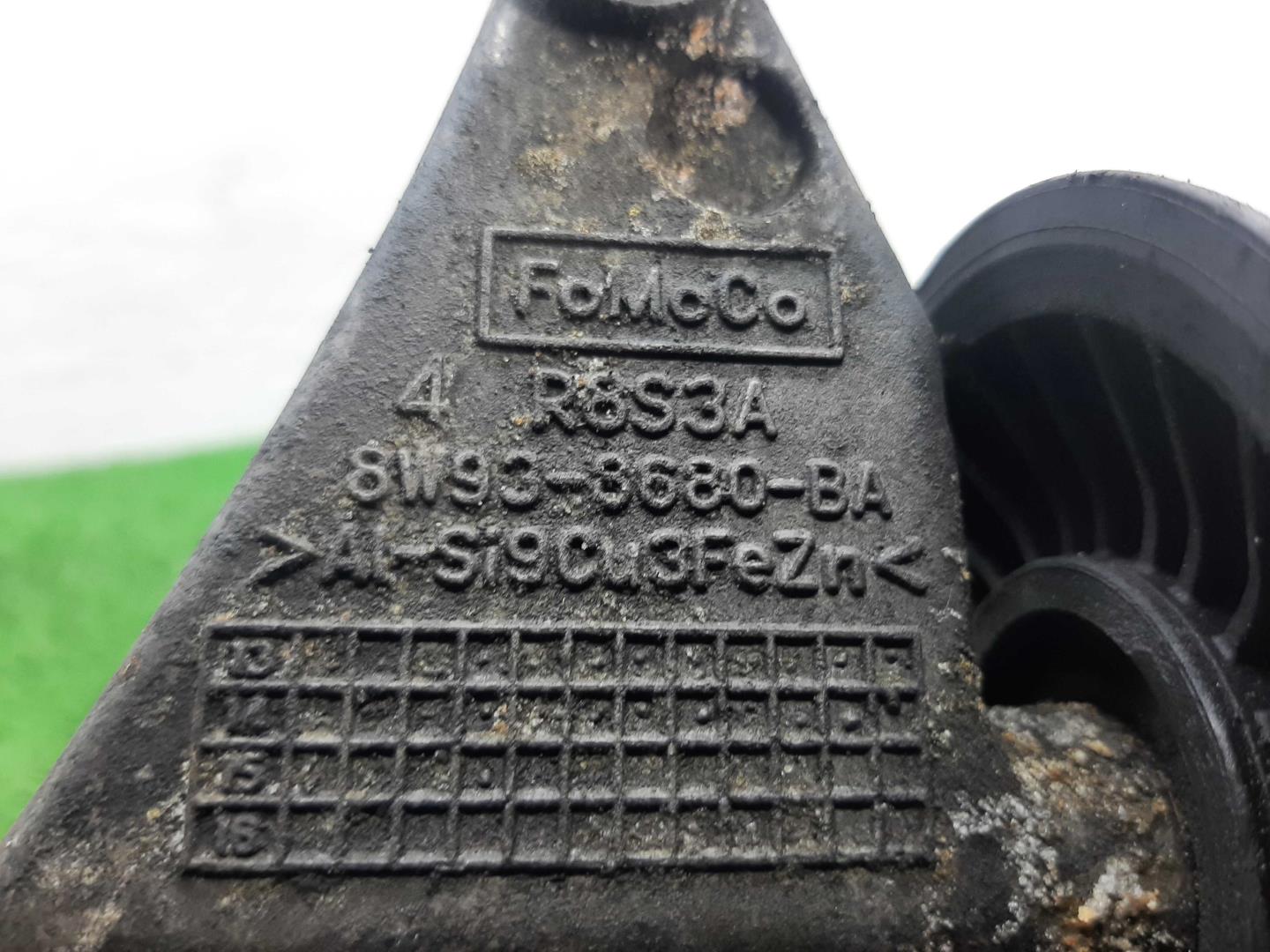 Натяжитель ремня