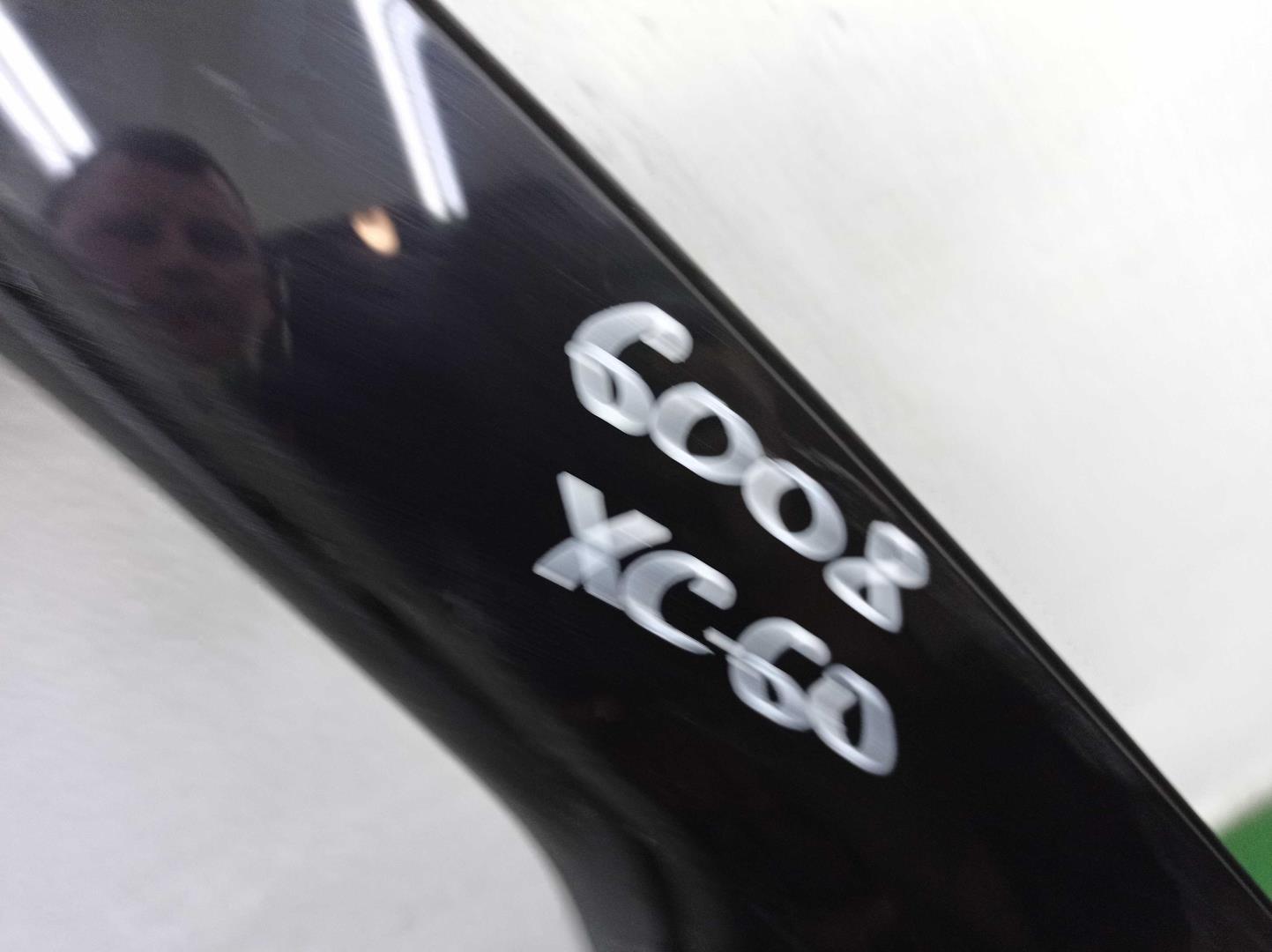 Замок двери задней левой