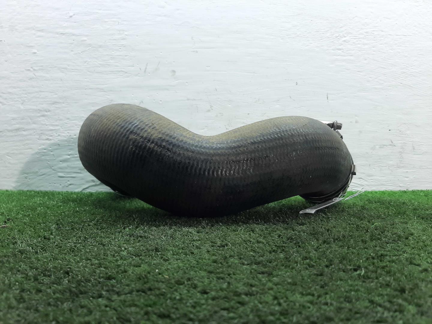 Патрубок интеркулера