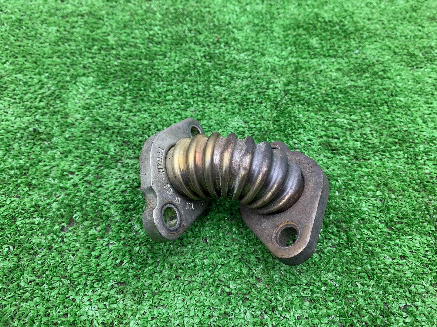 Трубка картерных газов