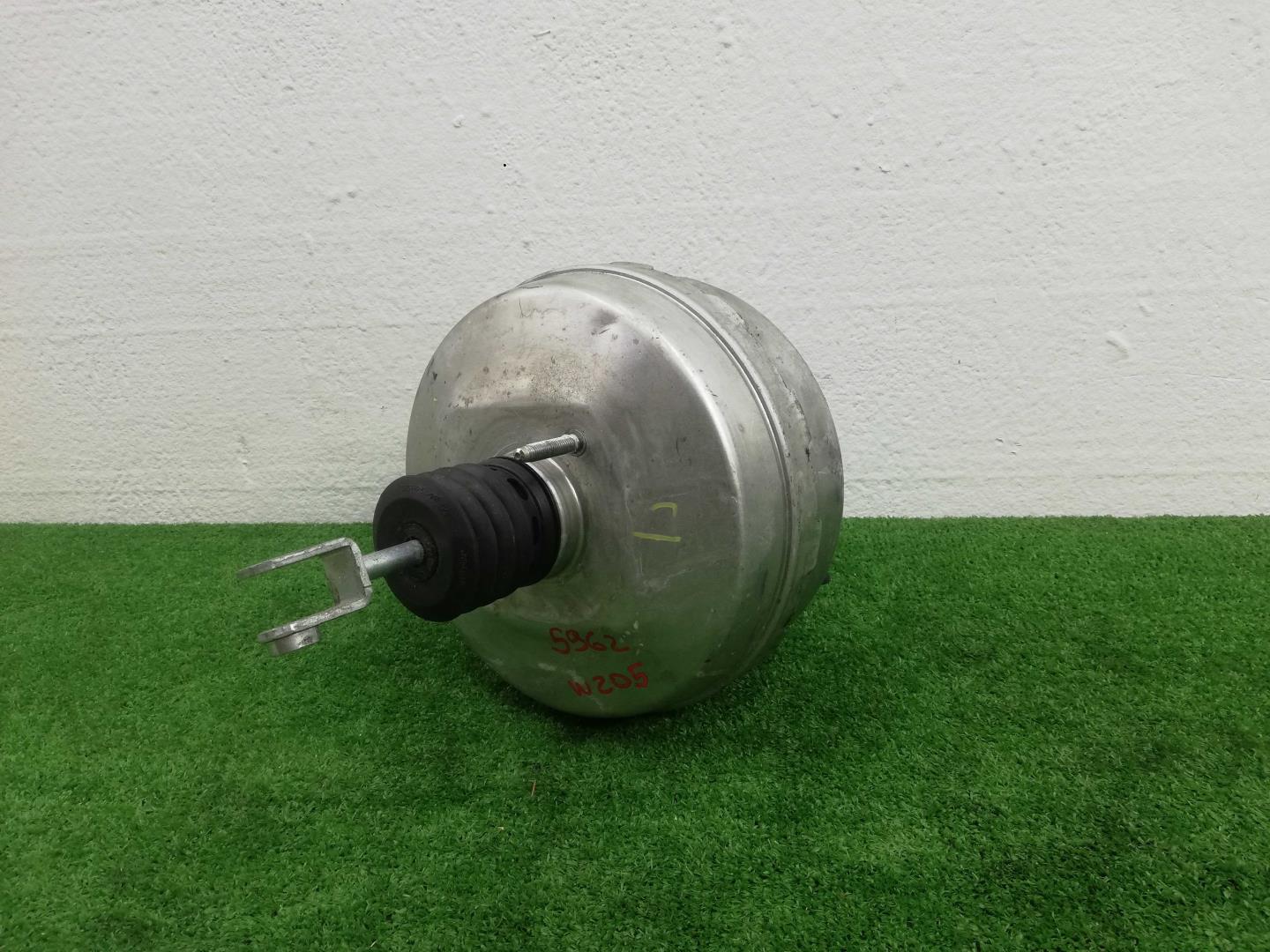 Усилитель тормозов вакуумный