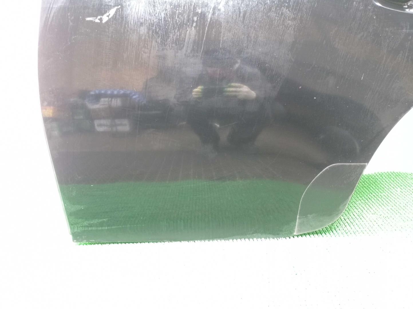 Замок двери задней левой