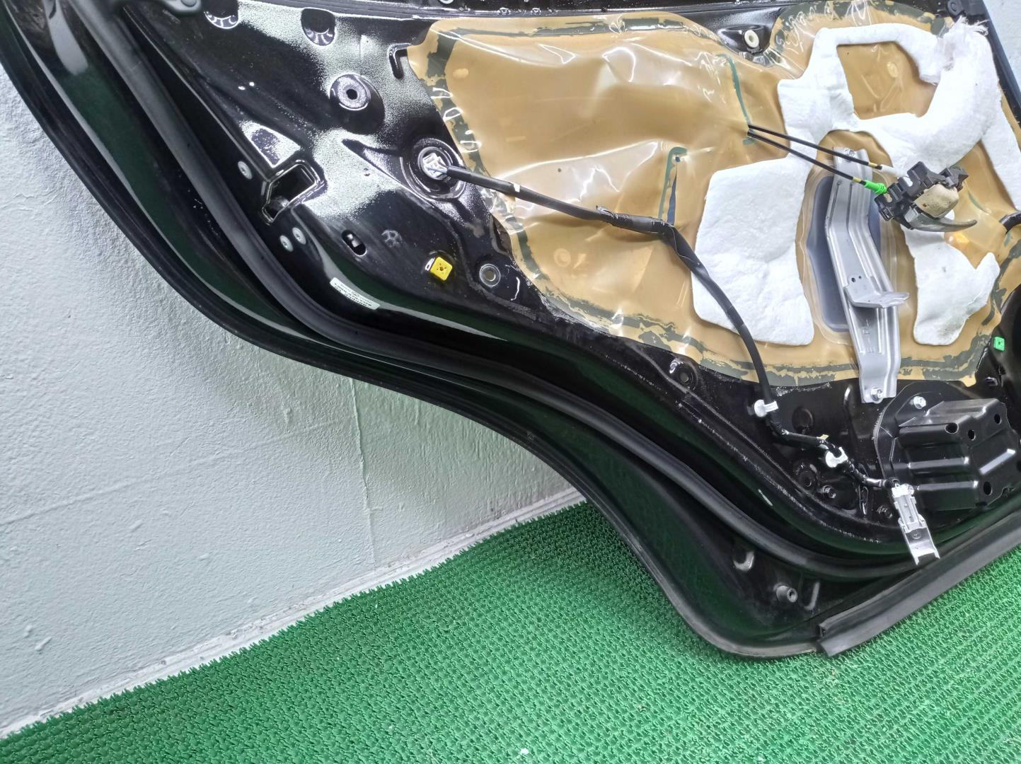 Ручка двери задней наружная левая