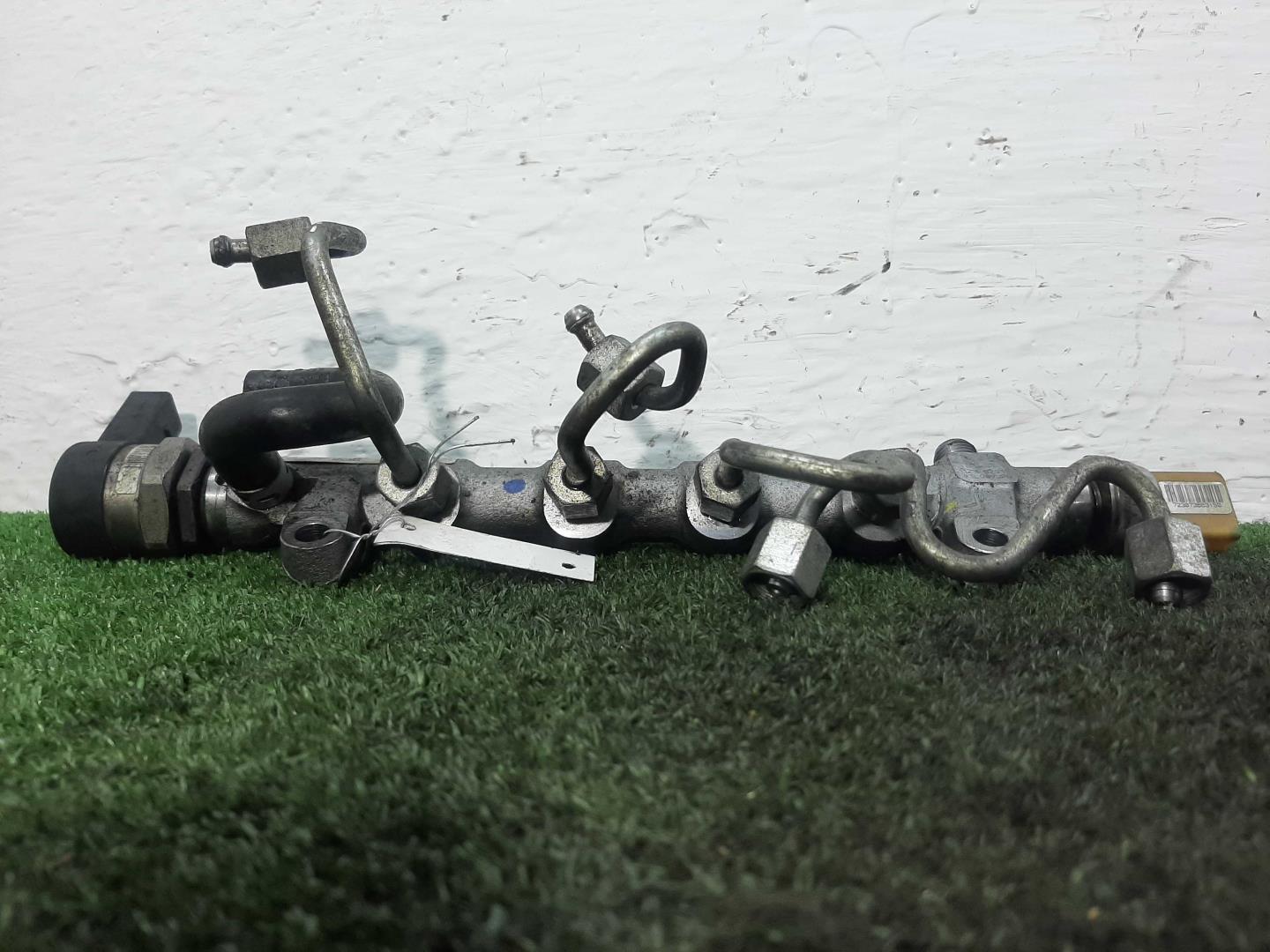 Рейка топливная (рампа)