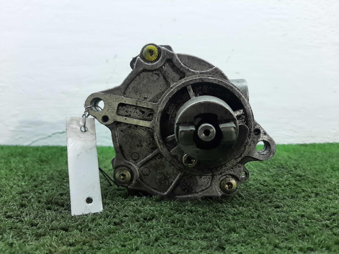 Насос вакуумный