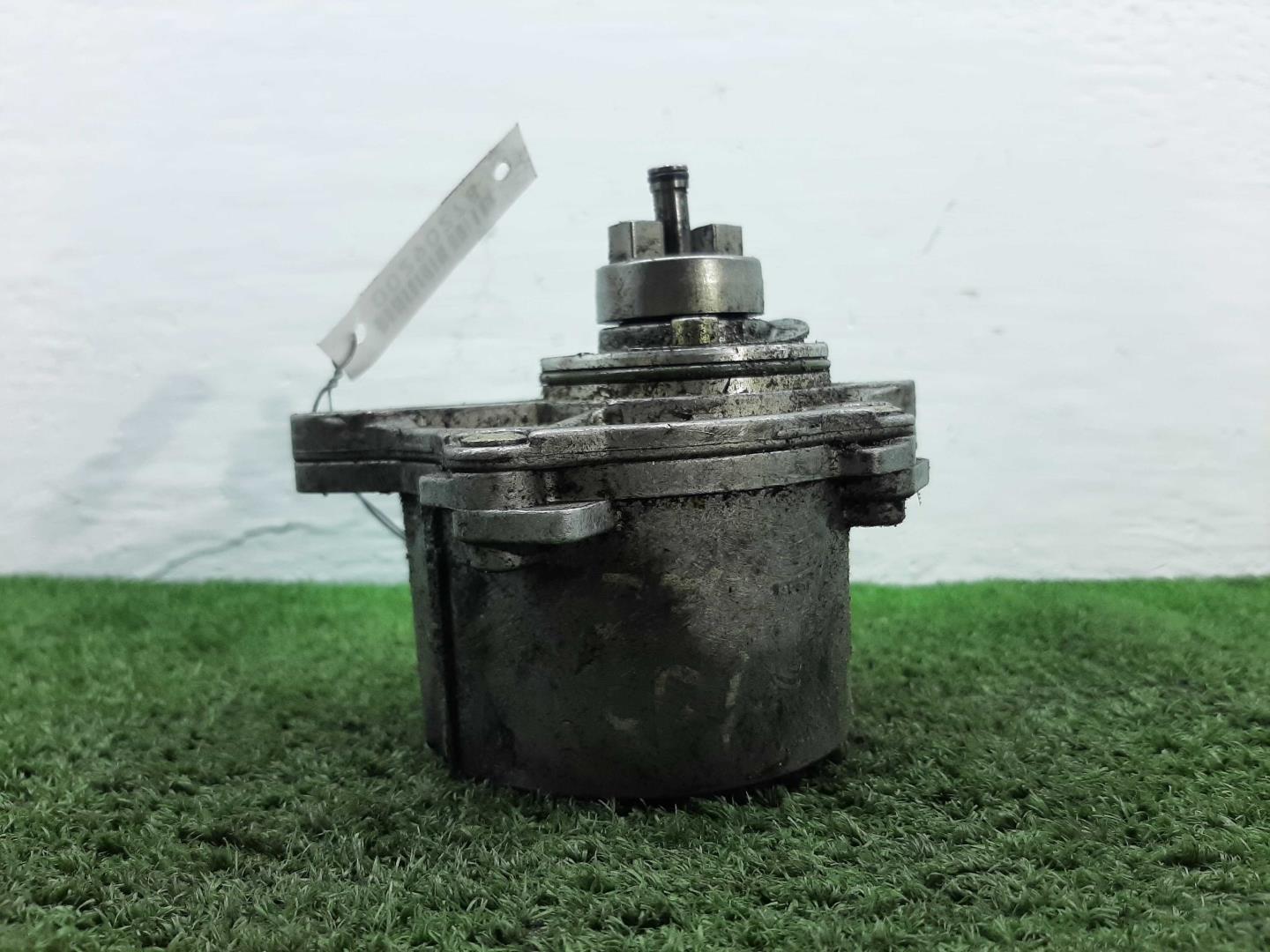 Насос вакуумный