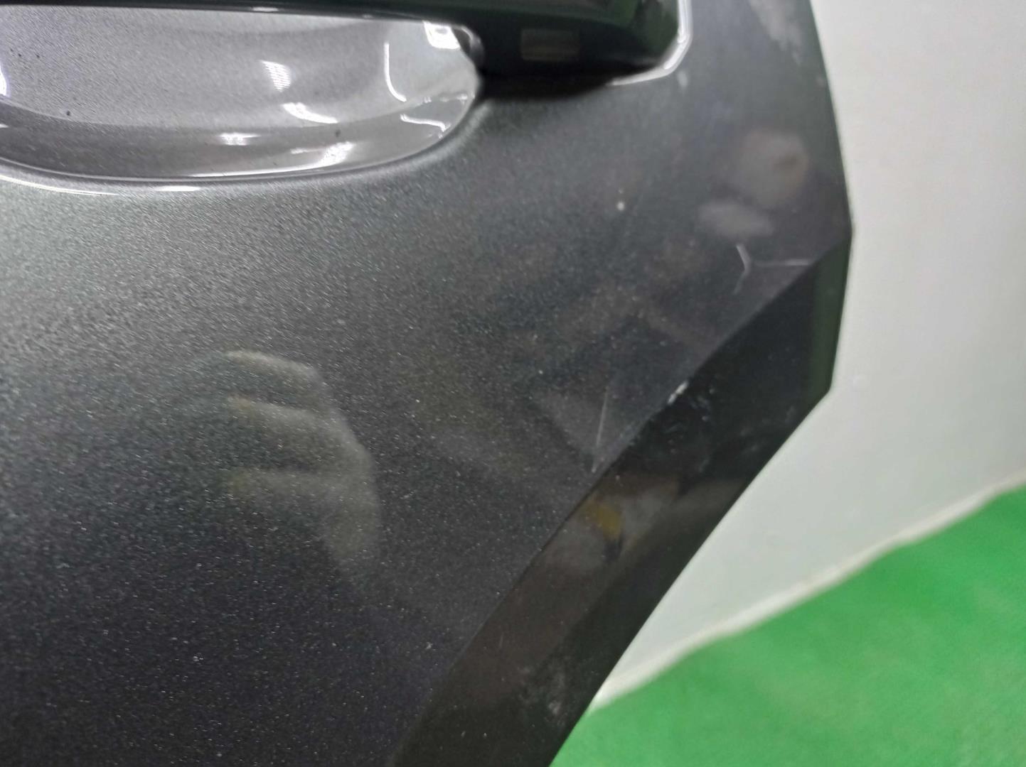 Замок двери задней левой