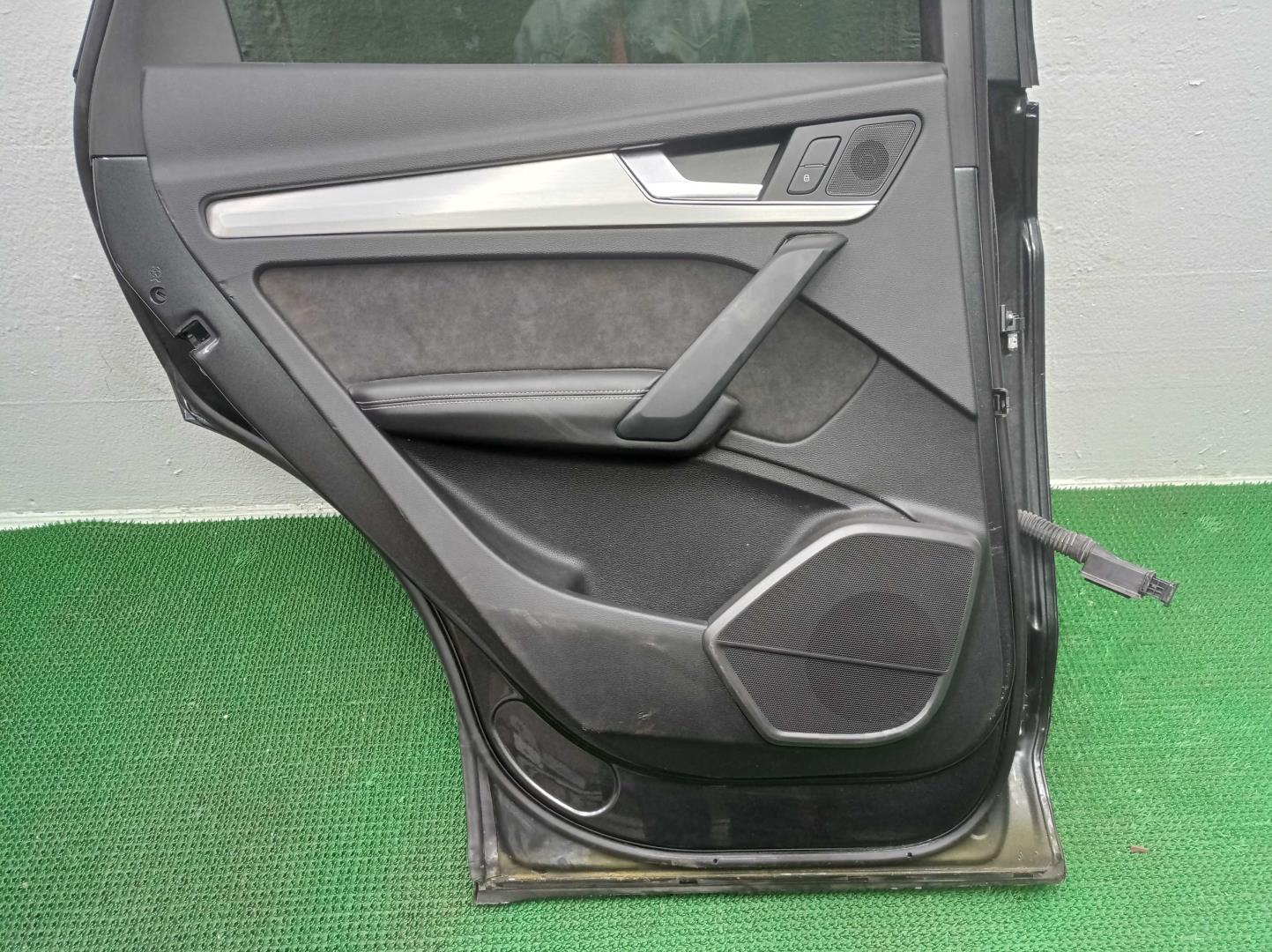 Стеклоподъемник электр. задний левый