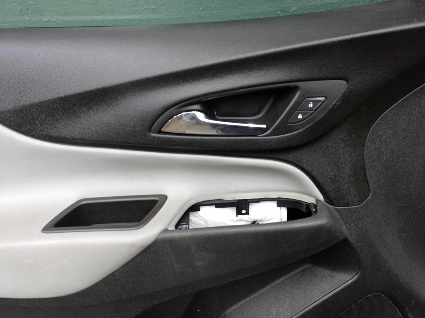 Дверь передняя левая